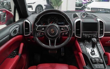 Porsche Cayenne III, 2016 год, 4 945 000 рублей, 7 фотография