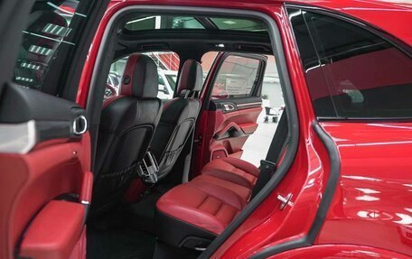 Porsche Cayenne III, 2016 год, 4 945 000 рублей, 17 фотография