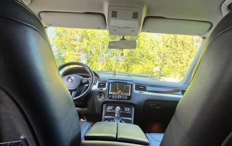 Volkswagen Touareg III, 2012 год, 1 900 000 рублей, 10 фотография