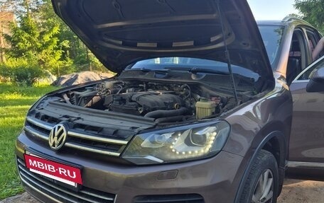 Volkswagen Touareg III, 2012 год, 1 900 000 рублей, 11 фотография