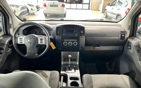 Nissan Navara (Frontier), 2012 год, 1 580 000 рублей, 15 фотография