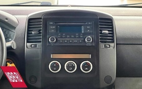 Nissan Navara (Frontier), 2012 год, 1 580 000 рублей, 8 фотография