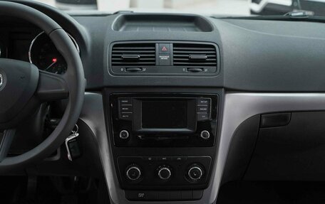 Skoda Yeti I рестайлинг, 2016 год, 1 245 000 рублей, 8 фотография