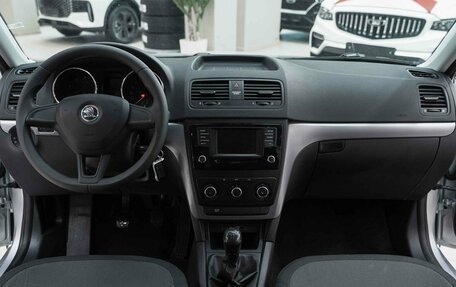 Skoda Yeti I рестайлинг, 2016 год, 1 245 000 рублей, 6 фотография