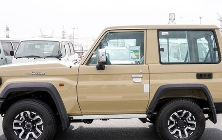 Toyota Land Cruiser 70, 2025 год, 9 860 000 рублей, 3 фотография