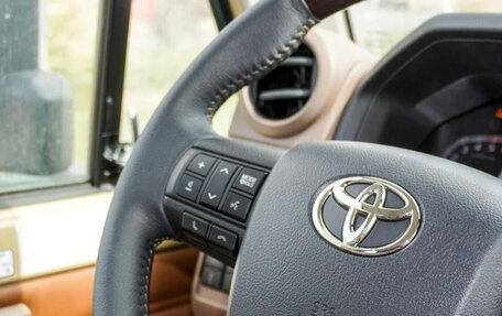 Toyota Land Cruiser 70, 2025 год, 9 860 000 рублей, 14 фотография