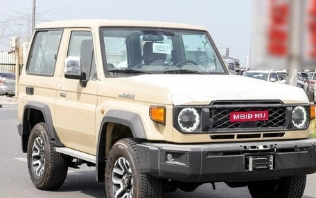 Toyota Land Cruiser 70, 2025 год, 9 860 000 рублей, 4 фотография