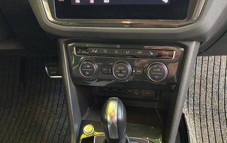 Volkswagen Tiguan II, 2020 год, 2 850 000 рублей, 27 фотография