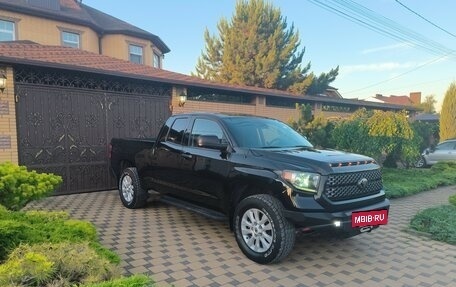 Toyota Tundra II, 2019 год, 5 390 000 рублей, 2 фотография