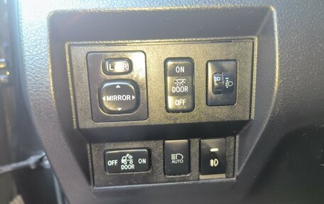 Toyota Tundra II, 2019 год, 5 390 000 рублей, 15 фотография