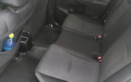Toyota Ractis II, 2012 год, 1 150 000 рублей, 14 фотография
