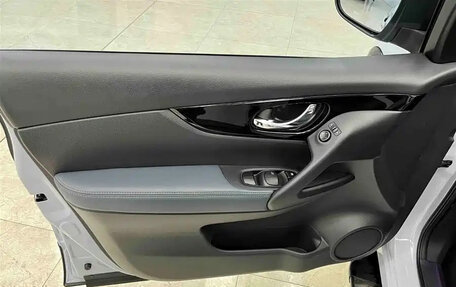 Nissan Qashqai, 2026 год, 1 800 000 рублей, 15 фотография