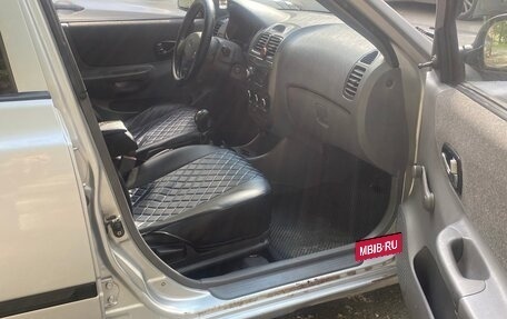Hyundai Accent II, 2004 год, 210 000 рублей, 3 фотография