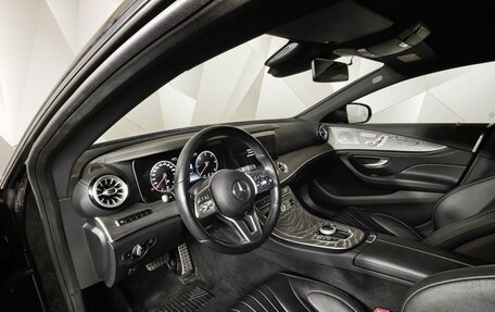 Mercedes-Benz CLS, 2018 год, 4 800 000 рублей, 19 фотография