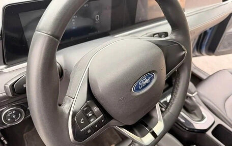 Ford Escort, 2023 год, 1 010 007 рублей, 6 фотография