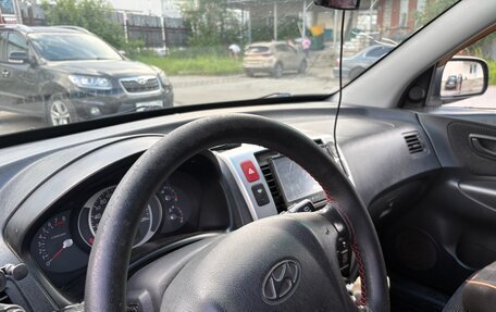 Hyundai Tucson III, 2006 год, 600 000 рублей, 8 фотография
