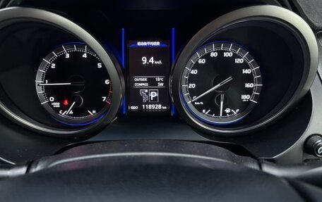 Toyota Land Cruiser Prado 150 рестайлинг 2, 2014 год, 3 550 000 рублей, 1 фотография