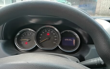Renault Duster I рестайлинг, 2016 год, 1 050 000 рублей, 14 фотография