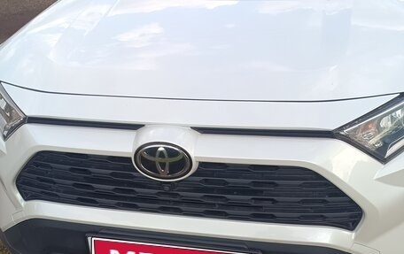Toyota RAV4, 2021 год, 3 155 000 рублей, 1 фотография