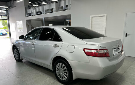 Toyota Camry, 2011 год, 1 170 000 рублей, 3 фотография
