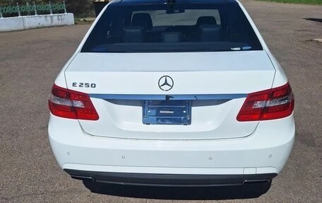 Mercedes-Benz E-Класс, 2011 год, 1 670 000 рублей, 8 фотография