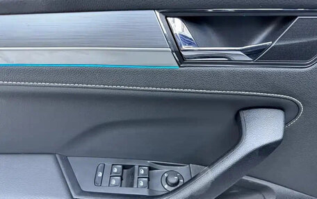 Skoda Superb III рестайлинг, 2023 год, 1 794 027 рублей, 7 фотография