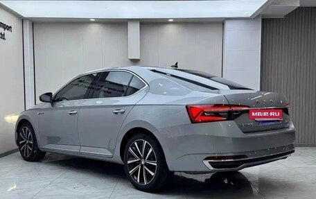 Skoda Superb III рестайлинг, 2023 год, 1 794 027 рублей, 6 фотография