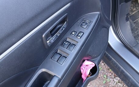 Mitsubishi ASX I рестайлинг, 2011 год, 950 000 рублей, 10 фотография