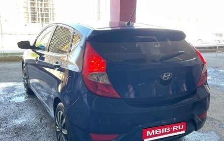 Hyundai Solaris II рестайлинг, 2012 год, 770 000 рублей, 4 фотография