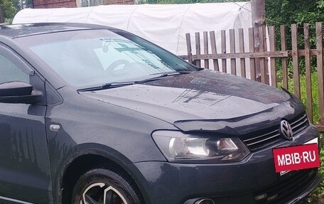 Volkswagen Polo VI (EU Market), 2013 год, 670 000 рублей, 2 фотография