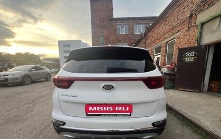 KIA Sportage IV рестайлинг, 2020 год, 2 400 000 рублей, 6 фотография