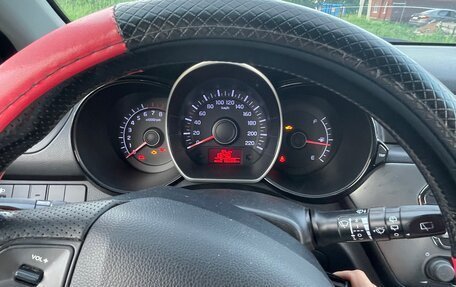 KIA Rio III рестайлинг, 2013 год, 870 000 рублей, 6 фотография