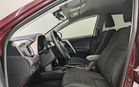 Toyota RAV4, 2016 год, 2 350 000 рублей, 16 фотография