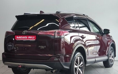 Toyota RAV4, 2016 год, 2 350 000 рублей, 6 фотография