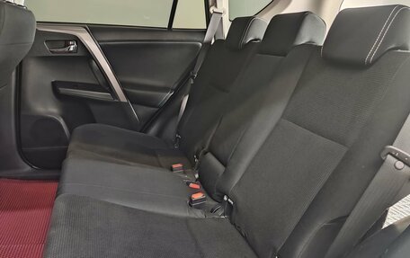 Toyota RAV4, 2016 год, 2 350 000 рублей, 19 фотография