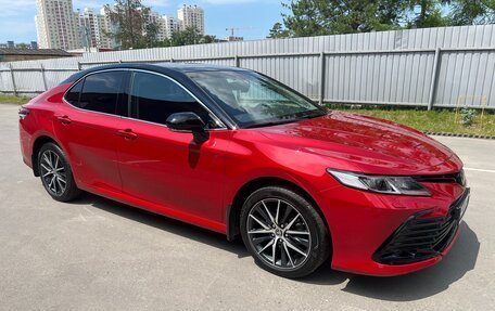 Toyota Camry, 2021 год, 3 550 000 рублей, 8 фотография