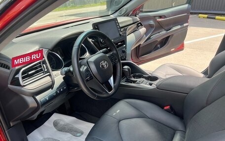 Toyota Camry, 2021 год, 3 550 000 рублей, 13 фотография