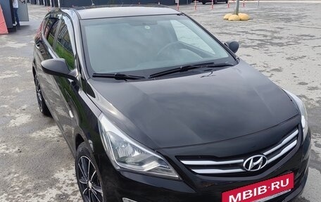 Hyundai Solaris II рестайлинг, 2014 год, 950 000 рублей, 2 фотография
