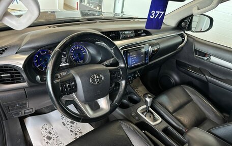 Toyota Hilux VIII, 2015 год, 3 349 000 рублей, 11 фотография