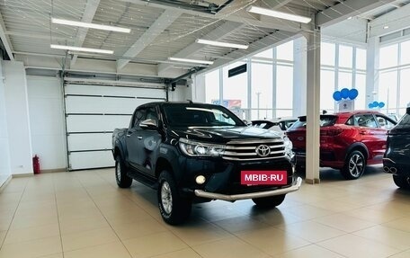 Toyota Hilux VIII, 2015 год, 3 349 000 рублей, 8 фотография