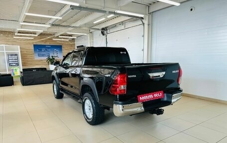Toyota Hilux VIII, 2015 год, 3 349 000 рублей, 4 фотография
