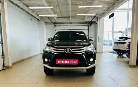 Toyota Hilux VIII, 2015 год, 3 349 000 рублей, 9 фотография