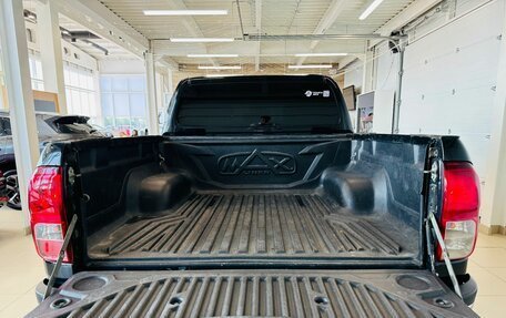 Toyota Hilux VIII, 2015 год, 3 349 000 рублей, 19 фотография