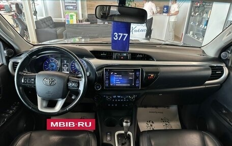 Toyota Hilux VIII, 2015 год, 3 349 000 рублей, 16 фотография
