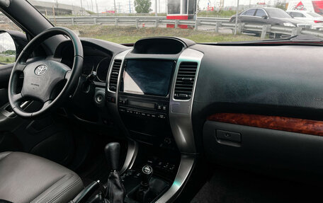 Toyota Land Cruiser Prado 120 рестайлинг, 2004 год, 1 497 000 рублей, 10 фотография