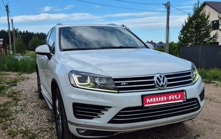 Volkswagen Touareg III, 2016 год, 2 790 000 рублей, 1 фотография