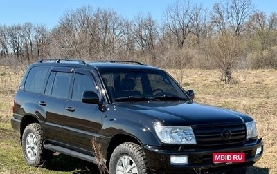 Toyota Land Cruiser 100 рестайлинг 2, 2005 год, 2 490 000 рублей, 1 фотография