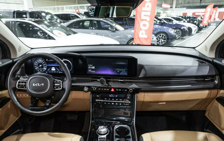 KIA Carnival, 2023 год, 4 899 990 рублей, 16 фотография