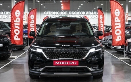 KIA Carnival, 2023 год, 4 899 990 рублей, 3 фотография