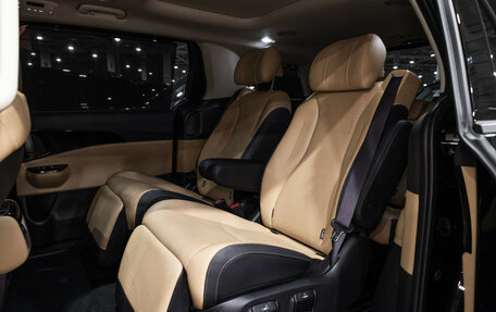 KIA Carnival, 2023 год, 4 899 990 рублей, 13 фотография